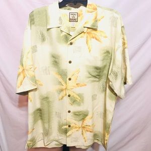 TOMMY BAHAMA Hawaiian 💯silk men’s shirt